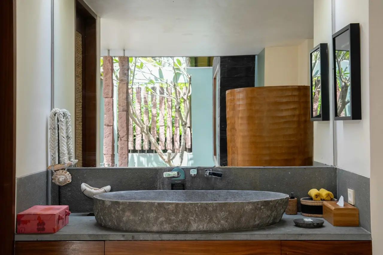 villa Shanti32