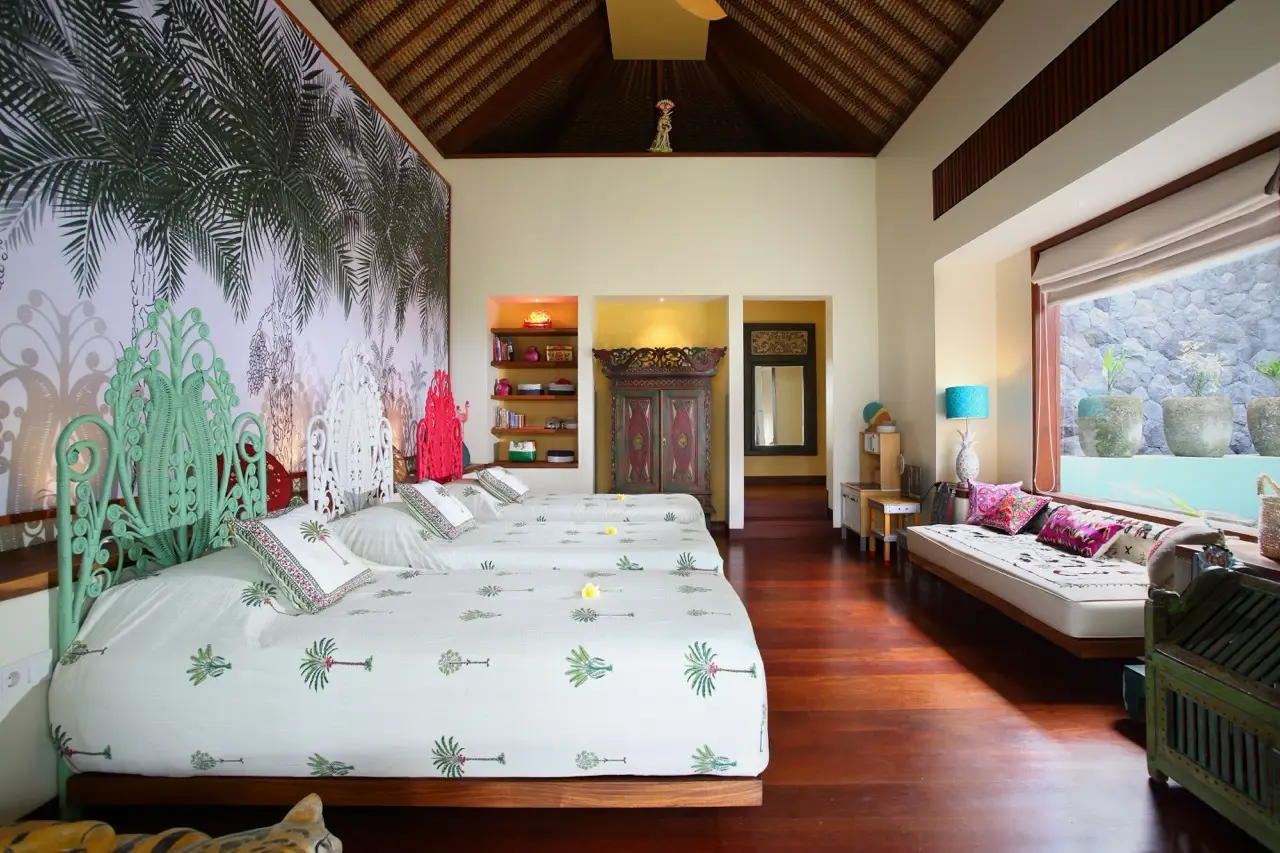 villa mimpi36