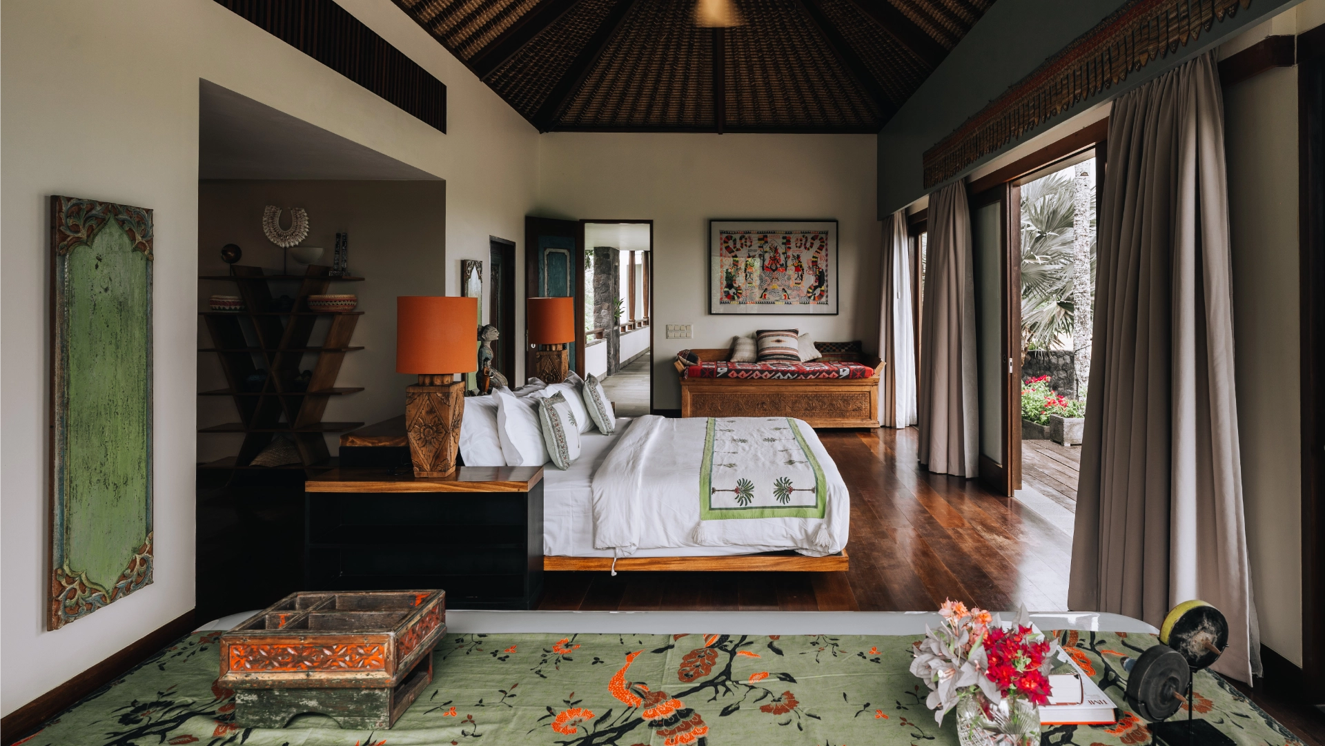 villa-palem-bali-private-estate-damai-room-5
