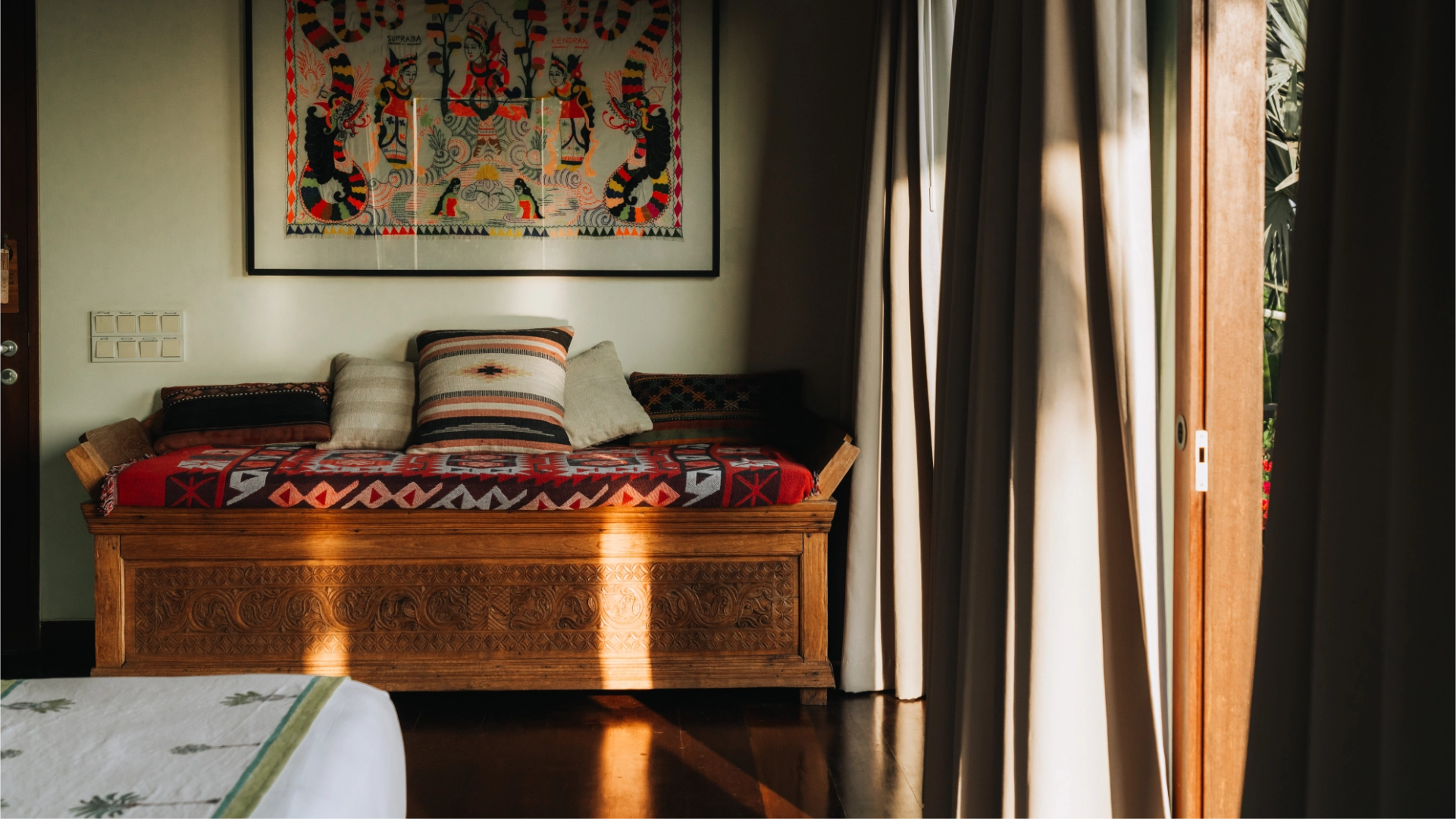 villa-palem-bali-private-estate-damai-room-7