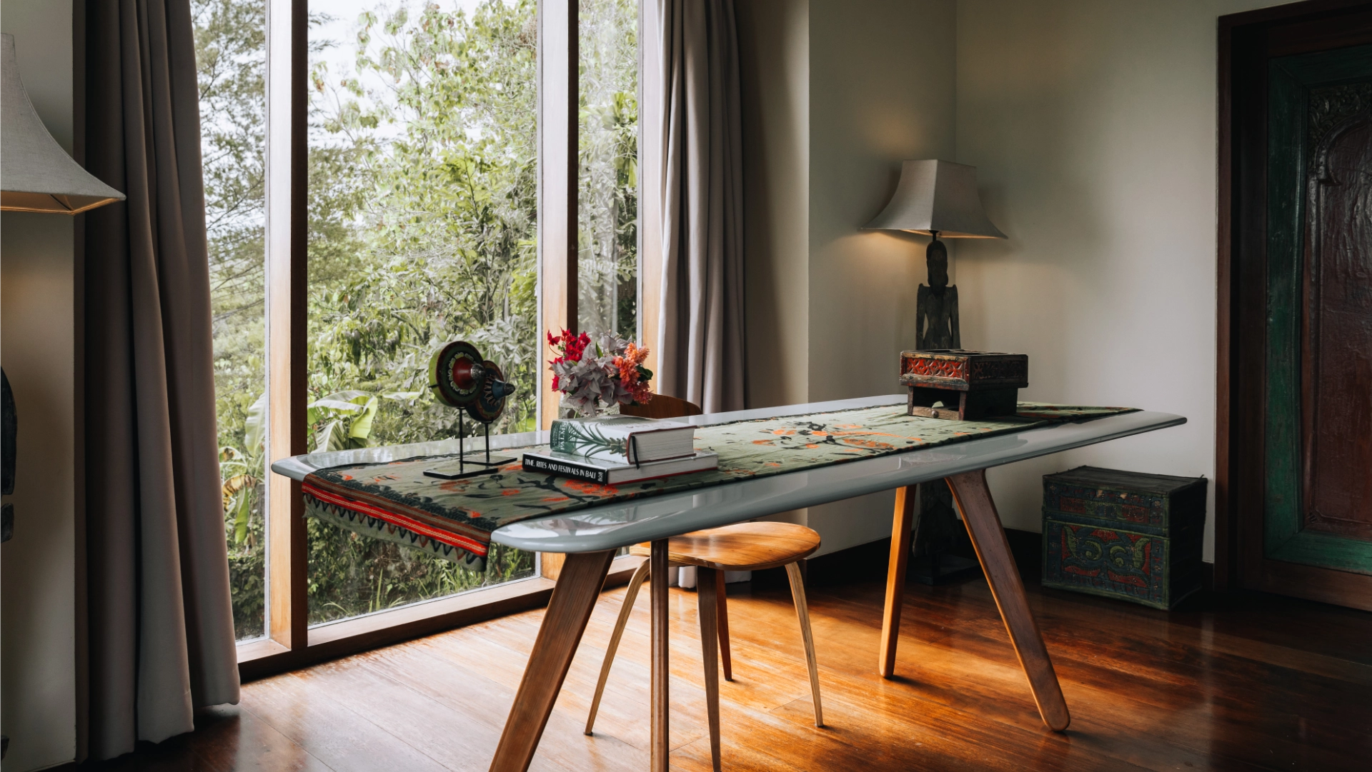 villa-palem-bali-private-estate-damai-room-9