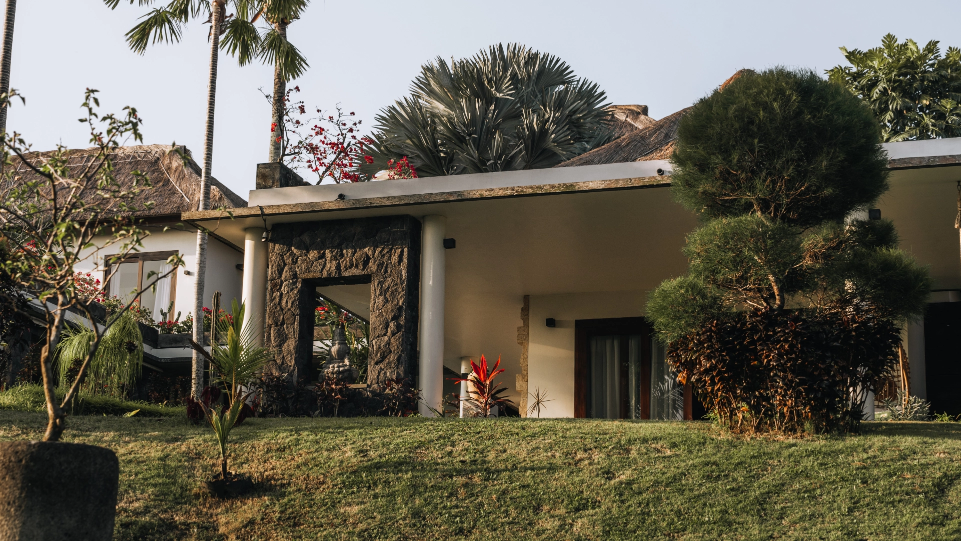 villa-palem-bali-private-estate-oberoi-room-8